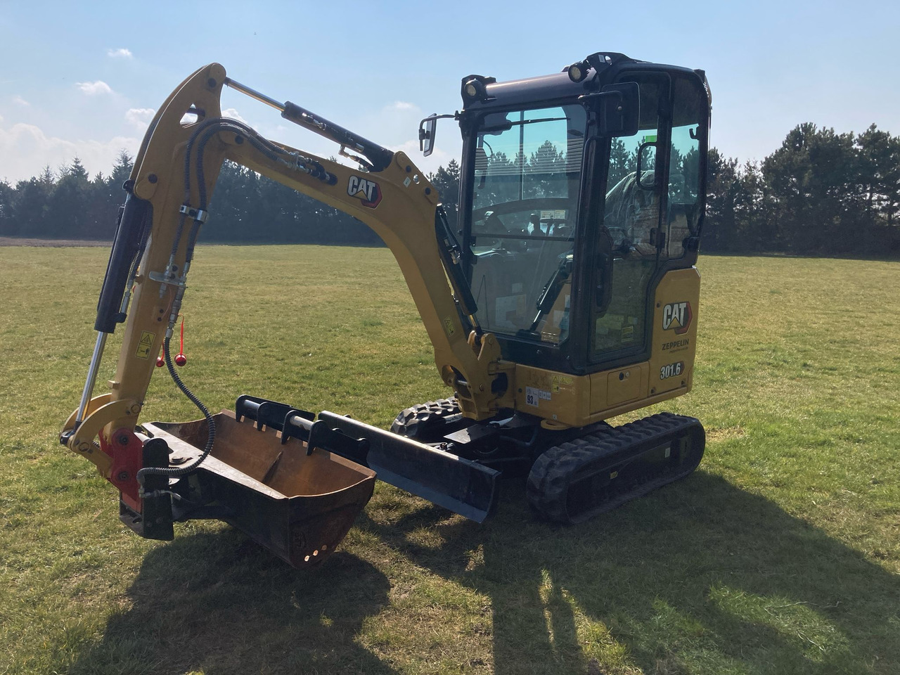 CATERPILLAR 301.6 - Мини-экскаватор: фото 1 CATERPILLAR 301.6 - Мини-экскаватор: фото 1