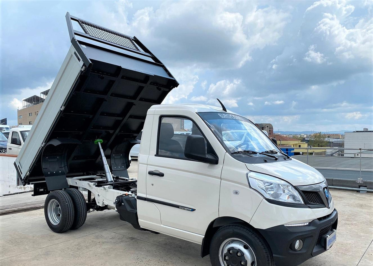 Piaggio Porter NP6 1.5 Ribaltabile *PROMO* - Малотоннажный самосвал: фото 3 Piaggio Porter NP6 1.5 Ribaltabile *PROMO* - Малотоннажный самосвал: фото 3