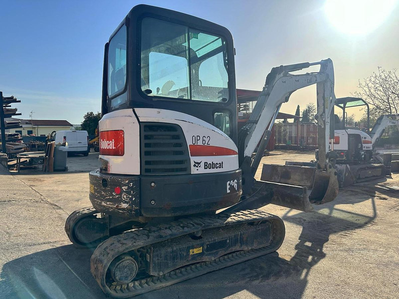Bobcat E26 - Мини-экскаватор: фото 5 Bobcat E26 - Мини-экскаватор: фото 5