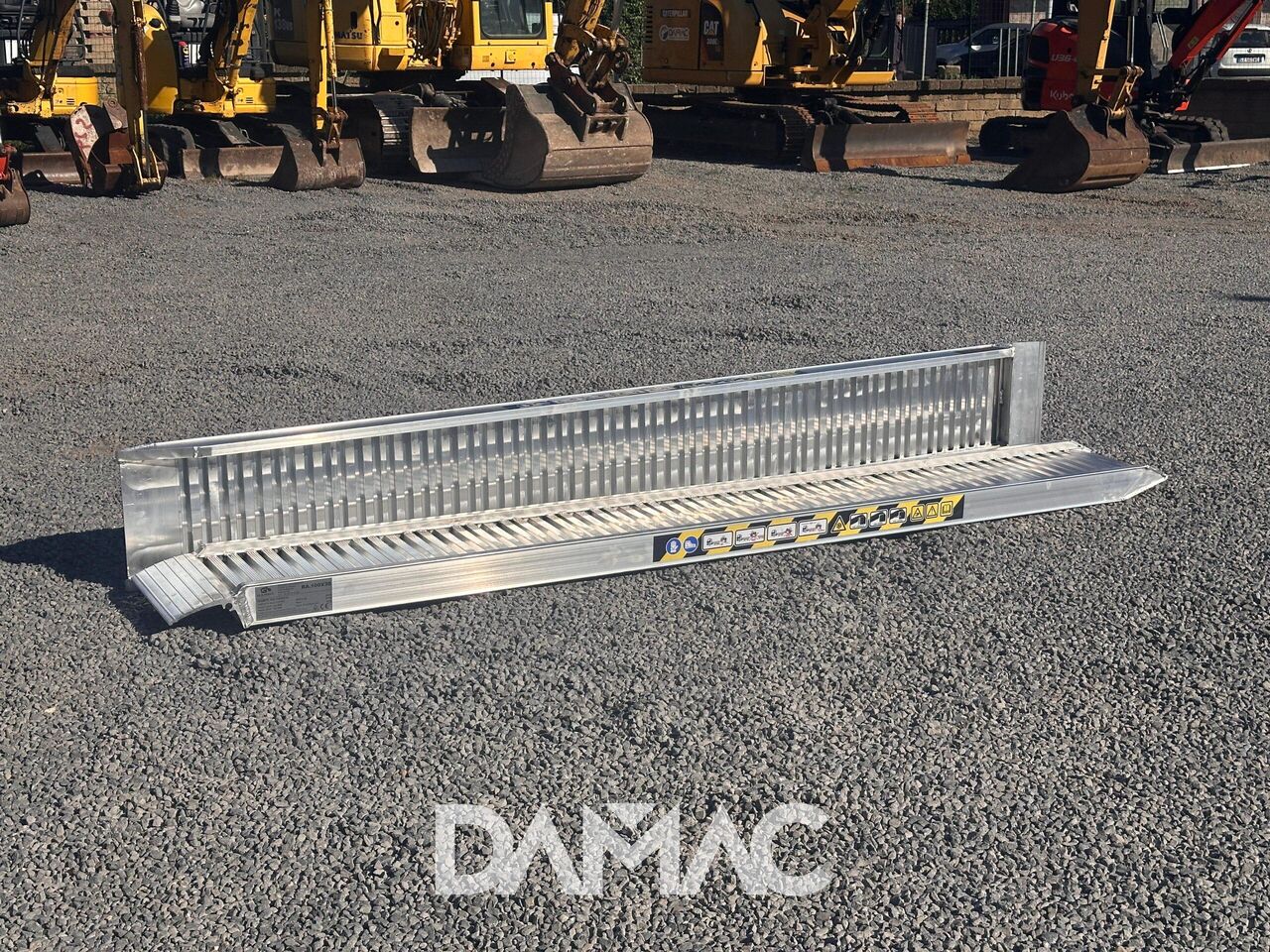 DAMAC 190x40 - Погрузочная рампа: фото 2 DAMAC 190x40 - Погрузочная рампа: фото 2