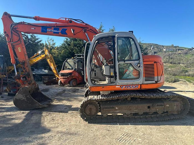 Fiat KOBELCO E115SR - Экскаватор: фото 2 Fiat KOBELCO E115SR - Экскаватор: фото 2