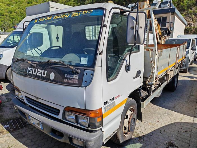 Isuzu 15.75 - Малотоннажный самосвал: фото 1 Isuzu 15.75 - Малотоннажный самосвал: фото 1