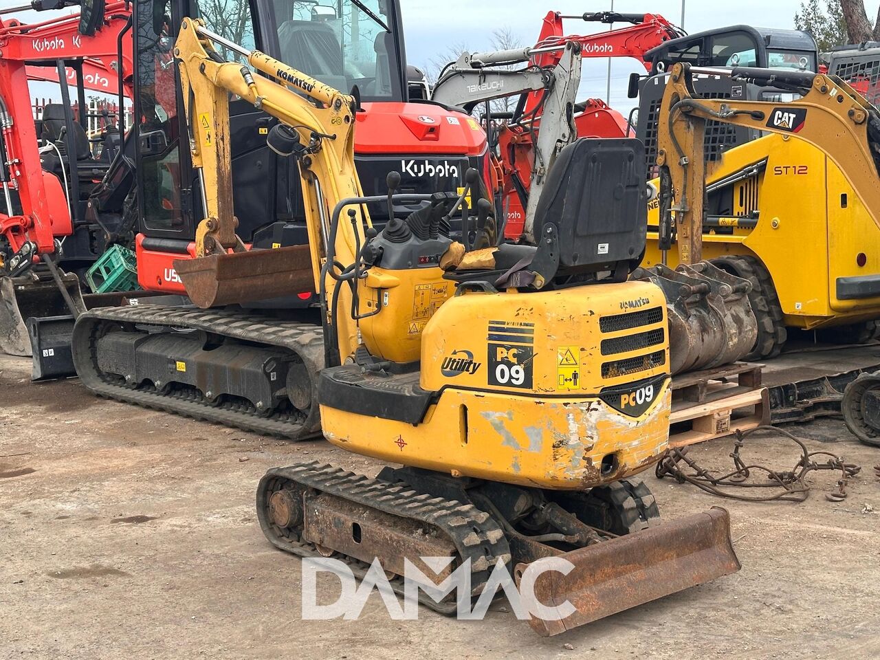 KOMATSU PC09 - Мини-экскаватор: фото 2 KOMATSU PC09 - Мини-экскаватор: фото 2