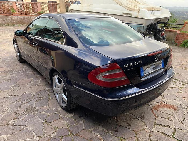 Mercedes-Benz CLK270CDI - Строительная техника: фото 2 Mercedes-Benz CLK270CDI - Строительная техника: фото 2