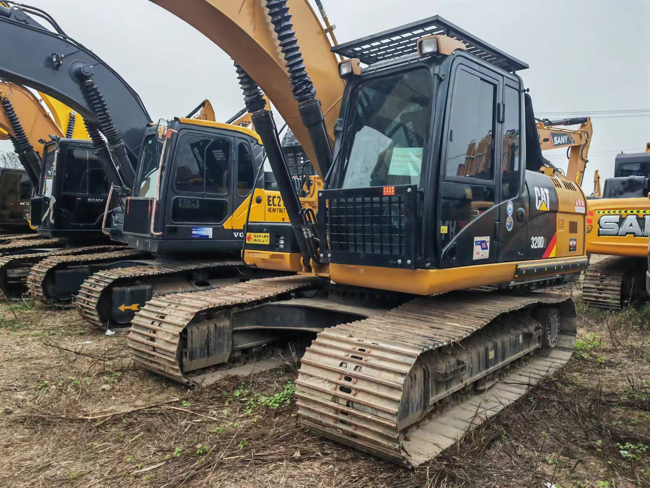 Гусеничный экскаватор CATERPILLAR 320D2: фото 7