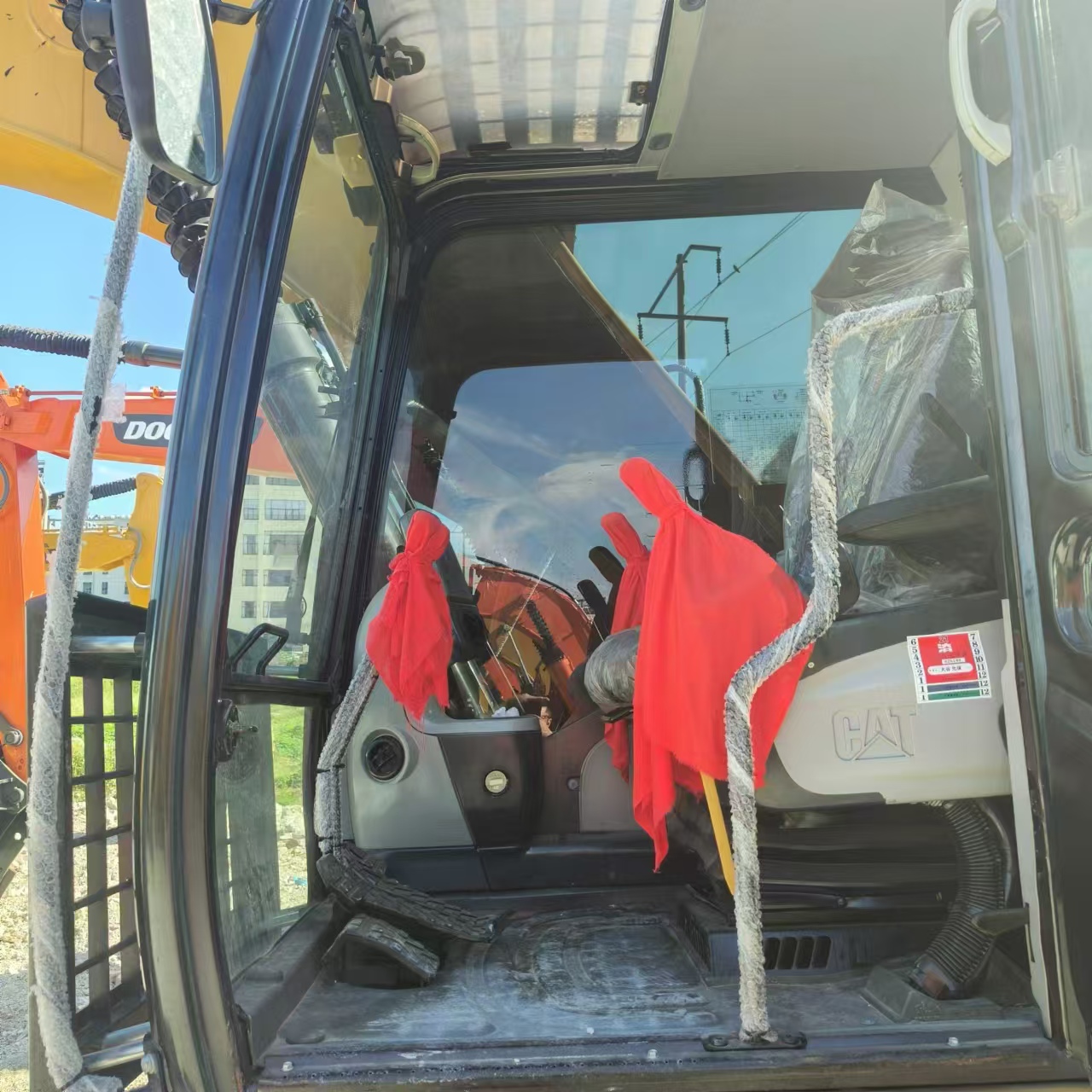 Гусеничный экскаватор CATERPILLAR 324D: фото 16 Гусеничный экскаватор CATERPILLAR 324D: фото 16