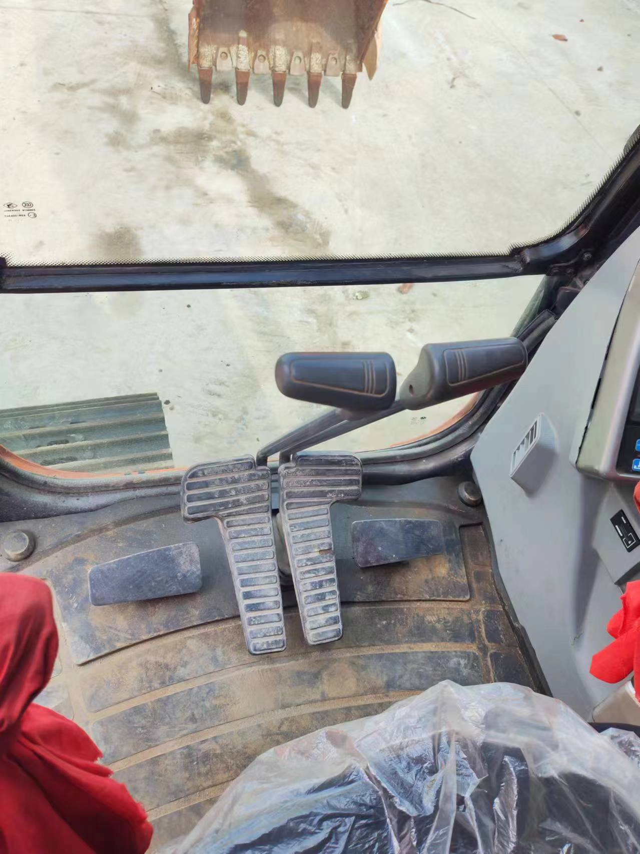 DOOSAN DX225 лизинг DOOSAN DX225: фото 16 DOOSAN DX225 лизинг DOOSAN DX225: фото 16