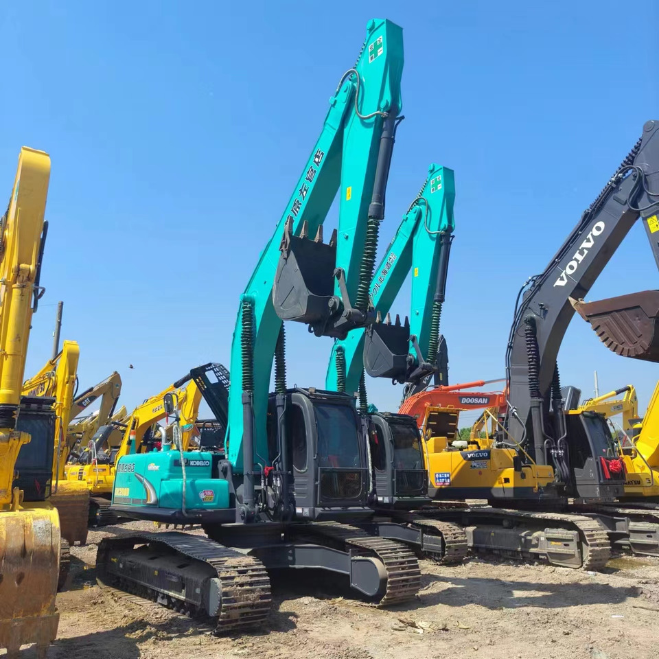 KOBELCO SK 200D - Гусеничный экскаватор: фото 3 KOBELCO SK 200D - Гусеничный экскаватор: фото 3