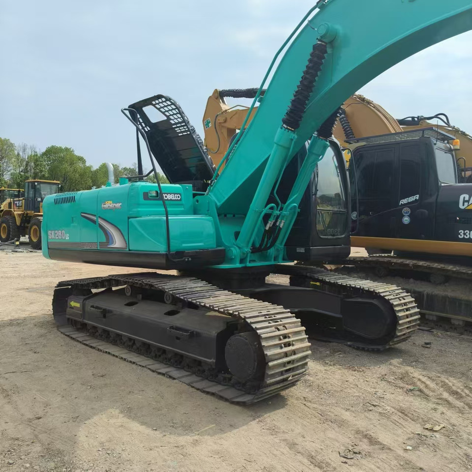 KOBELCO SK260 - Гусеничный экскаватор: фото 5 KOBELCO SK260 - Гусеничный экскаватор: фото 5