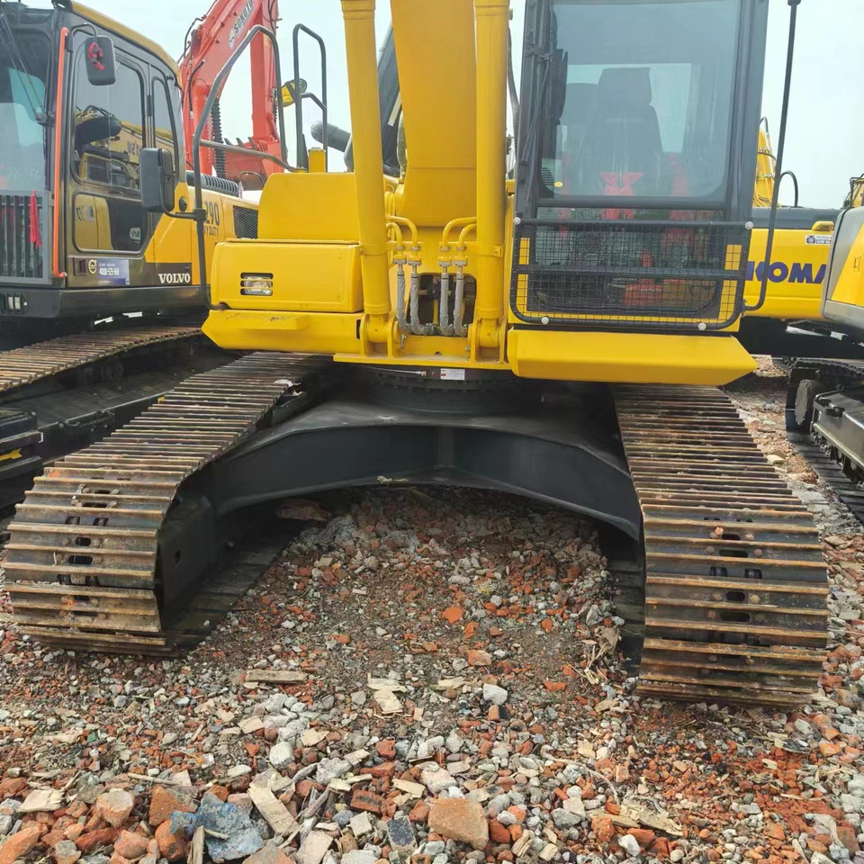 KOMATSU PC210LC - Гусеничный экскаватор: фото 5 KOMATSU PC210LC - Гусеничный экскаватор: фото 5
