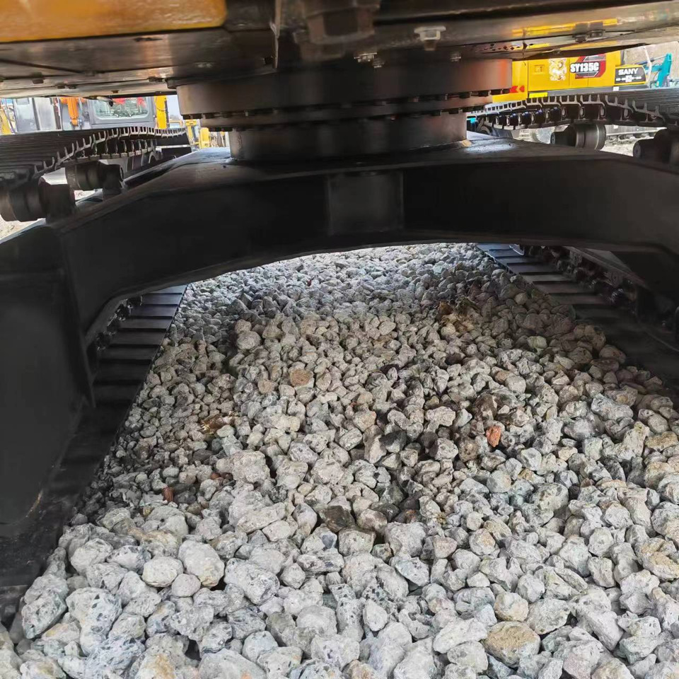 SANY SY135C - Гусеничный экскаватор: фото 3 SANY SY135C - Гусеничный экскаватор: фото 3