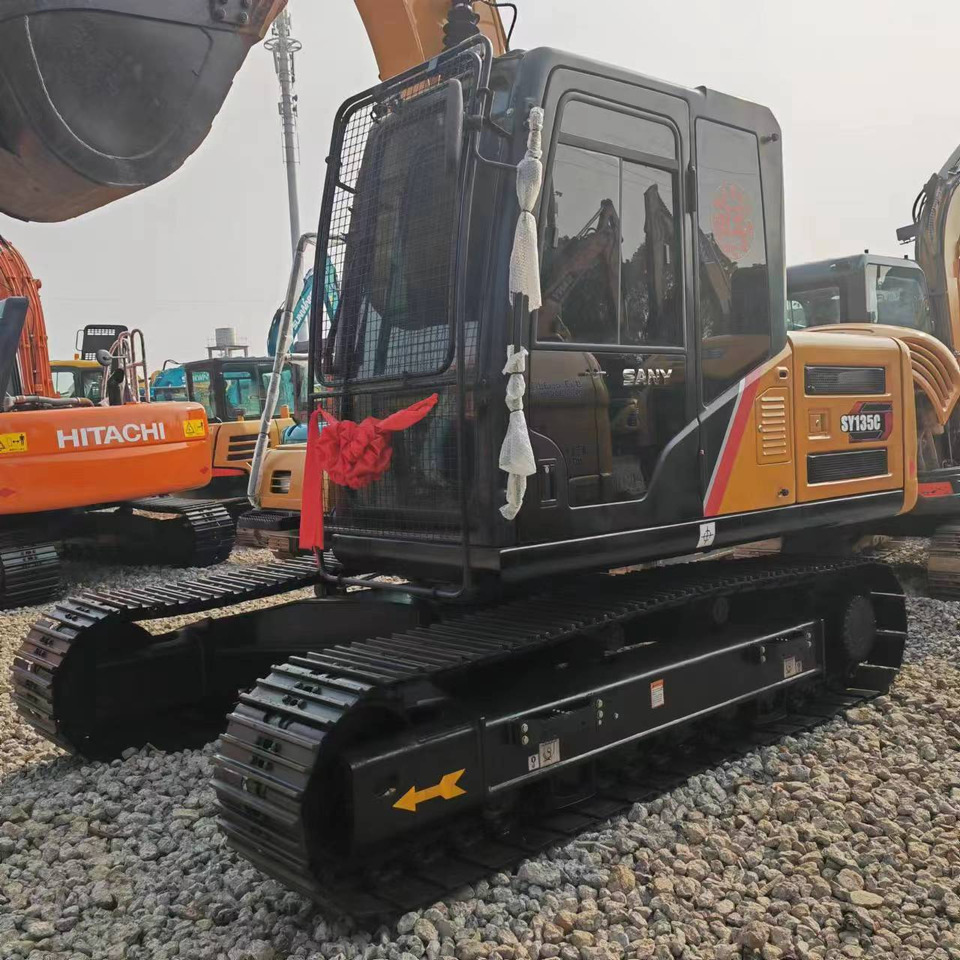 SANY SY135C - Гусеничный экскаватор: фото 5 SANY SY135C - Гусеничный экскаватор: фото 5