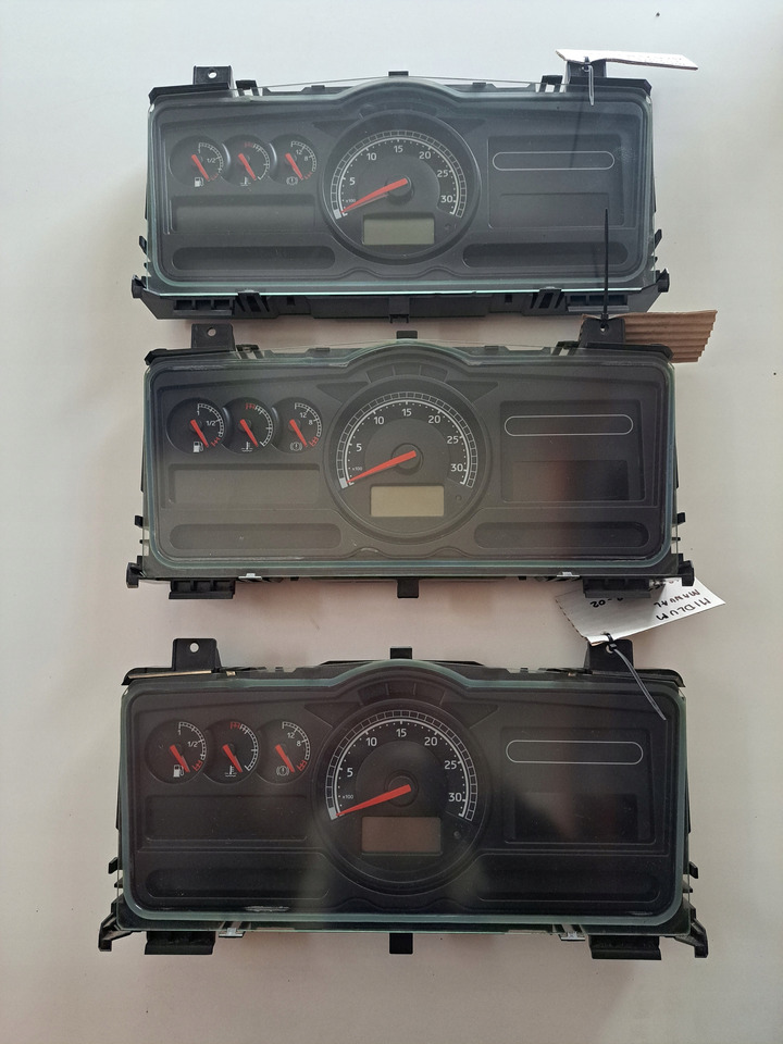 CONTINENTAL ZEGARY LICZNIK AUTOMAT / MANUAL RENAULT PREMIUM MIDLUM DXI - Приборная панель для Грузовиков: фото 1 CONTINENTAL ZEGARY LICZNIK AUTOMAT / MANUAL RENAULT PREMIUM MIDLUM DXI - Приборная панель для Грузовиков: фото 1