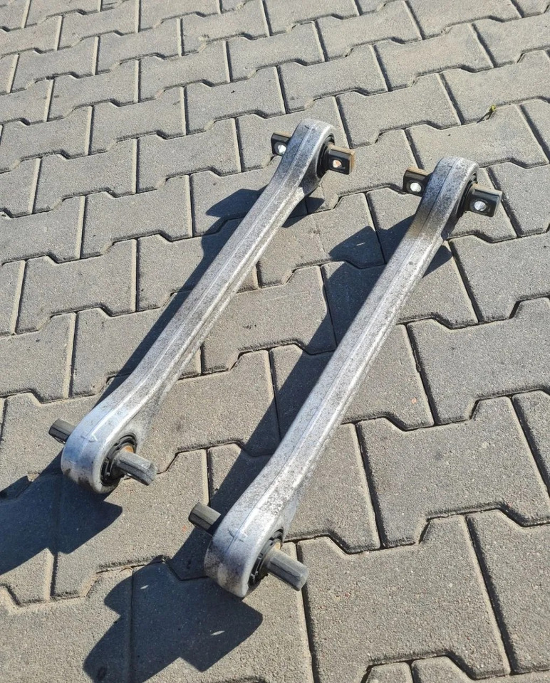 DRĄŻEK REAKCYJNY STABILIZACYJNY VOLVO FH 4 FM 4 FH 5 FM 5 ORYGINAŁ 22455603 - Стабилизатор поперечной устойчивости: фото 1 DRĄŻEK REAKCYJNY STABILIZACYJNY VOLVO FH 4 FM 4 FH 5 FM 5 ORYGINAŁ 22455603 - Стабилизатор поперечной устойчивости: фото 1