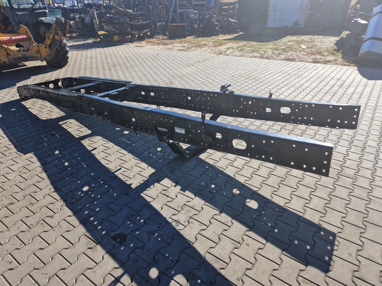 FORD FORD F-MAX 500 ZDEKOMPLETOWANY RAMA ROK 2021/22 SPROWADZONY Z NIEMIEC - Рама/ Шасси для Грузовиков: фото 2 FORD FORD F-MAX 500 ZDEKOMPLETOWANY RAMA ROK 2021/22 SPROWADZONY Z NIEMIEC - Рама/ Шасси для Грузовиков: фото 2