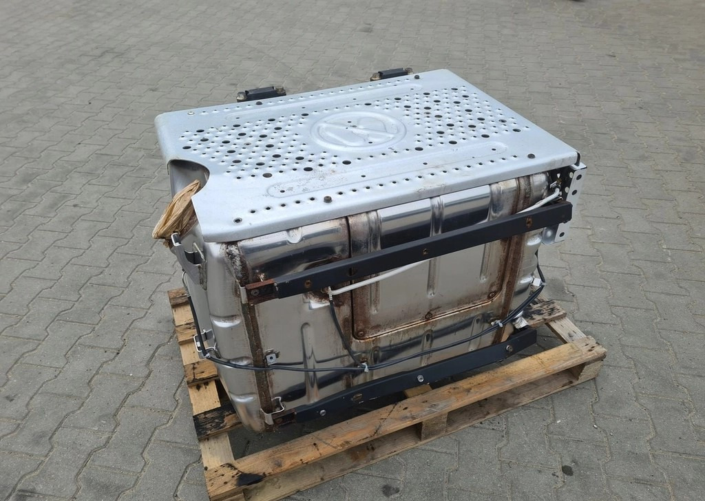 FORD KATALIZATOR TŁUMIK DPF FILTR KOMPLETNY FORD F-MAX CARGO 500 EURO 6 - Глушитель для Грузовиков: фото 1 FORD KATALIZATOR TŁUMIK DPF FILTR KOMPLETNY FORD F-MAX CARGO 500 EURO 6 - Глушитель для Грузовиков: фото 1