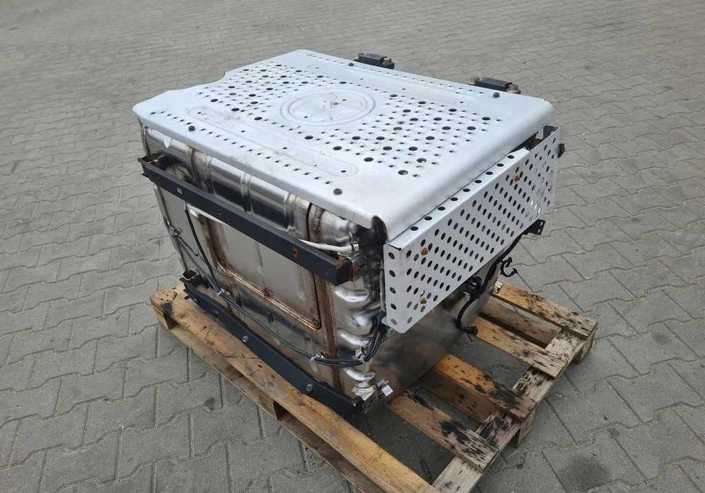 FORD KATALIZATOR TŁUMIK DPF FILTR KOMPLETNY FORD F-MAX CARGO 500 EURO 6 - Глушитель для Грузовиков: фото 2 FORD KATALIZATOR TŁUMIK DPF FILTR KOMPLETNY FORD F-MAX CARGO 500 EURO 6 - Глушитель для Грузовиков: фото 2