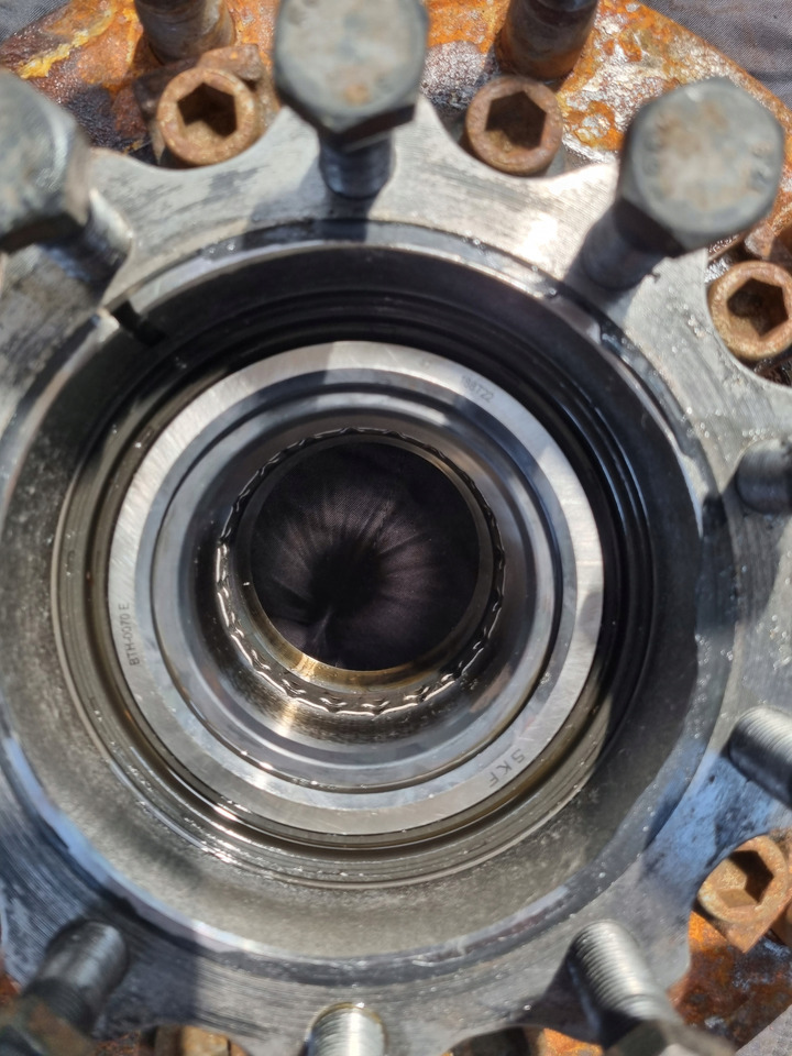 FORD PIASTA KOMPLETNA TYŁ FORD F-MAX CARGO - Ступица для Грузовиков: фото 4 FORD PIASTA KOMPLETNA TYŁ FORD F-MAX CARGO - Ступица для Грузовиков: фото 4