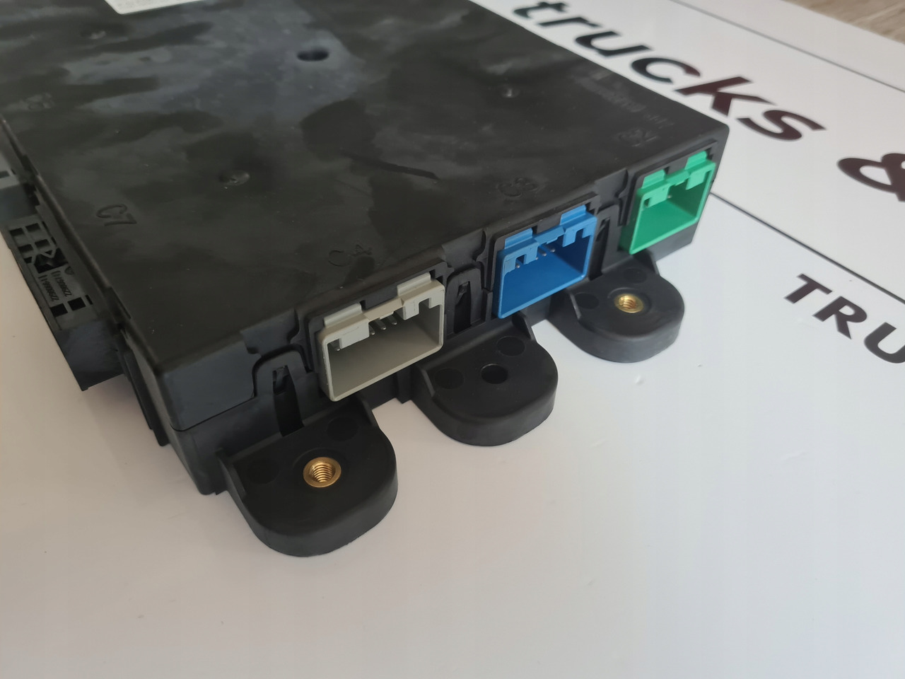 FORD STEROWNIK KOMPUTER FoMoCo DOOMB FORD F-MAX EURO 6 - Блок управления для Грузовиков: фото 3 FORD STEROWNIK KOMPUTER FoMoCo DOOMB FORD F-MAX EURO 6 - Блок управления для Грузовиков: фото 3