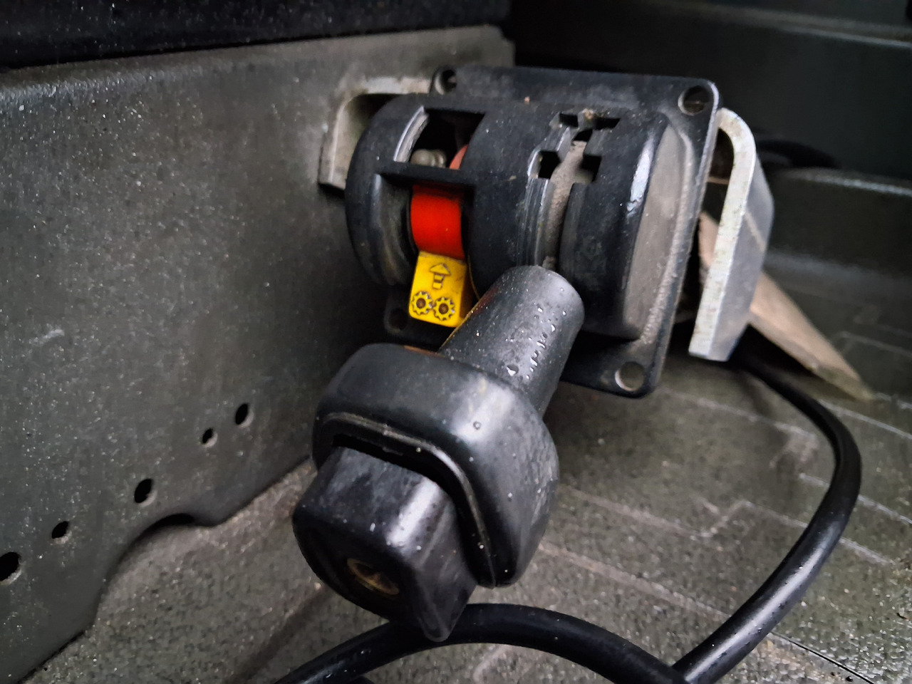 HYDRAULIKA KOMPLET SKRZYNIA I-SHIFT RENAULT DXI GAMA T K VOLVO FH FM - Гидравлика для Грузовиков: фото 3 HYDRAULIKA KOMPLET SKRZYNIA I-SHIFT RENAULT DXI GAMA T K VOLVO FH FM - Гидравлика для Грузовиков: фото 3