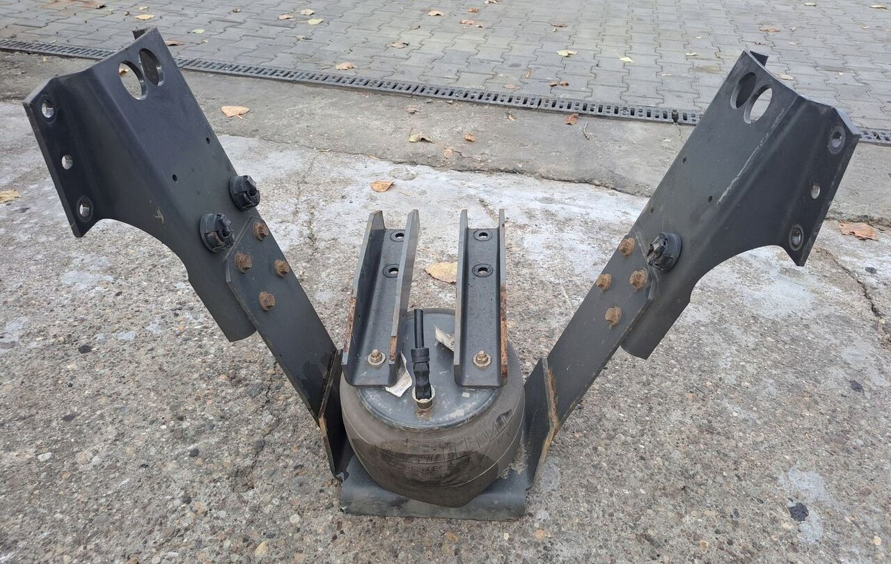 MECHANIZM OSI PODNOSZONEJ Renault GAMA T DXI - Подвеска для Грузовиков: фото 2 MECHANIZM OSI PODNOSZONEJ Renault GAMA T DXI - Подвеска для Грузовиков: фото 2