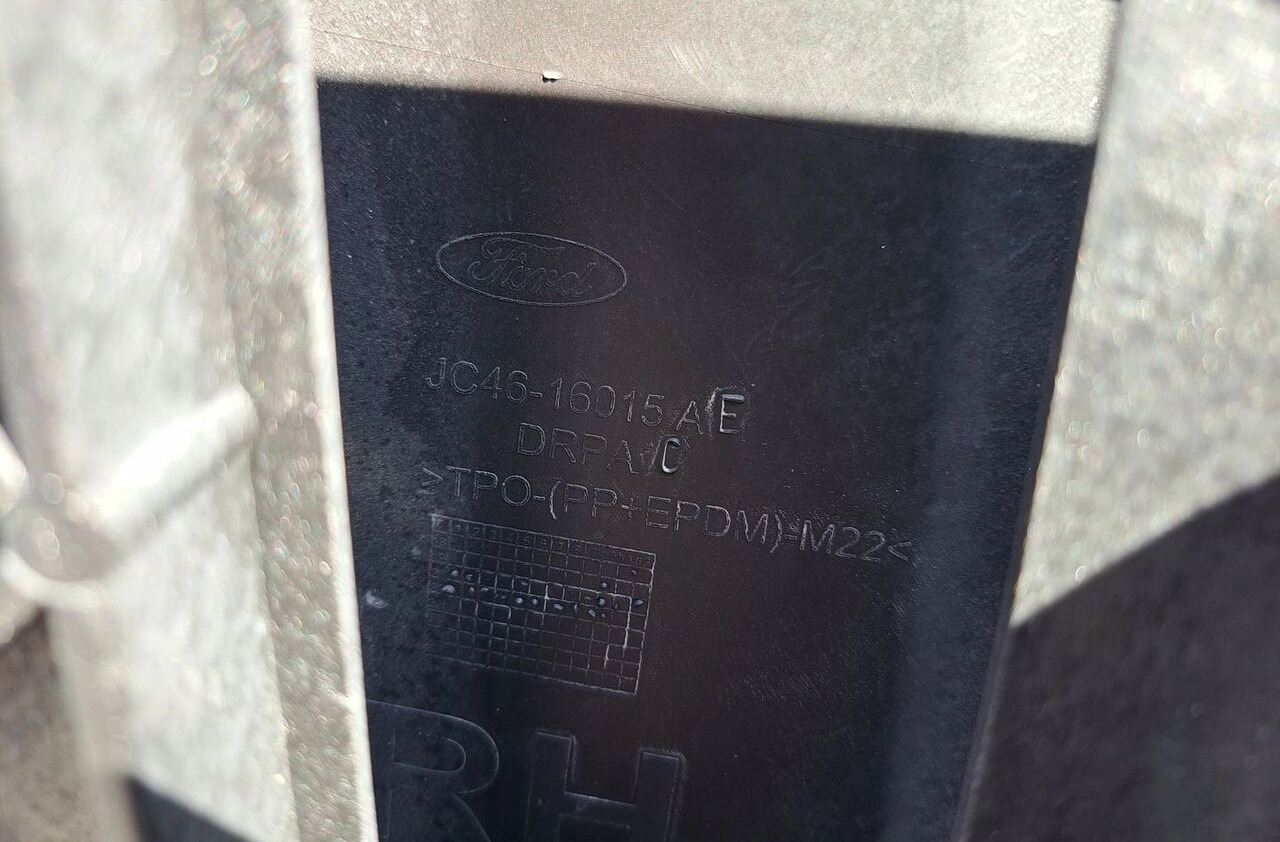 PRZEDŁUŻENIE STOPNICY LEWE ORYGINAŁ FORD F-MAX EURO 6 Ford F-MAX - Дверь и запчасти для Грузовиков: фото 4 PRZEDŁUŻENIE STOPNICY LEWE ORYGINAŁ FORD F-MAX EURO 6 Ford F-MAX - Дверь и запчасти для Грузовиков: фото 4