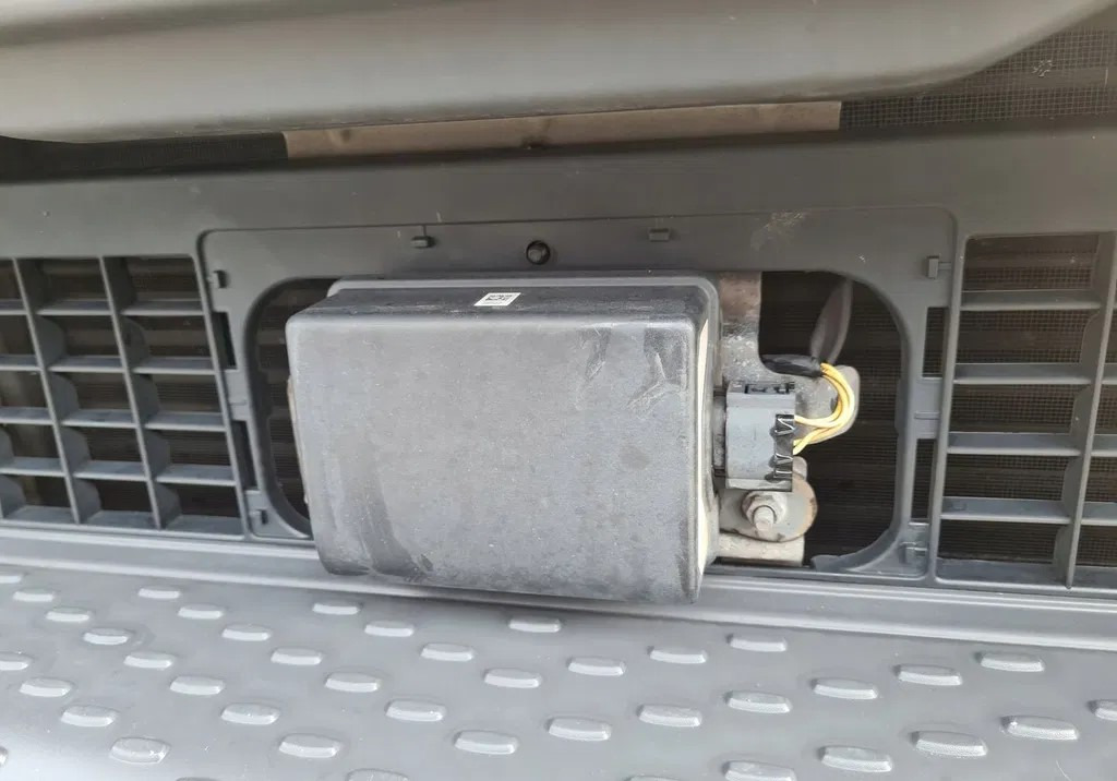 RADAR DISTRONIK CZUJNIK SENSOR RENAULT GAMA T C K D RANGE VOLVO FH 4 FM 4 22075780 - P07 21723744 - P06 - Сенсор: фото 1 RADAR DISTRONIK CZUJNIK SENSOR RENAULT GAMA T C K D RANGE VOLVO FH 4 FM 4 22075780 - P07 21723744 - P06 - Сенсор: фото 1