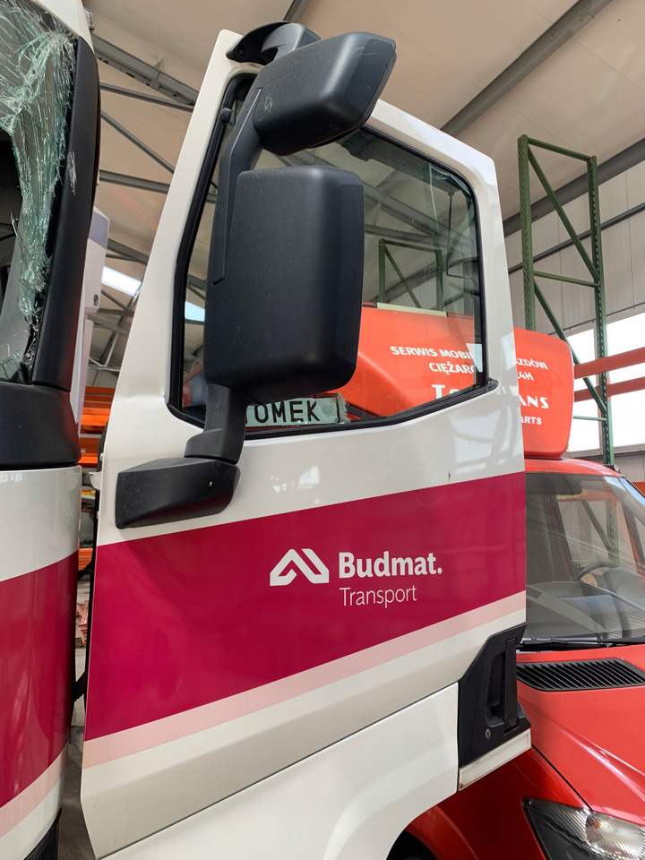 RENAULT DRZWI KOMPLETNE LEWE RENAULT GAMA T K C RANGE - Дверь и запчасти для Грузовиков: фото 2 RENAULT DRZWI KOMPLETNE LEWE RENAULT GAMA T K C RANGE - Дверь и запчасти для Грузовиков: фото 2