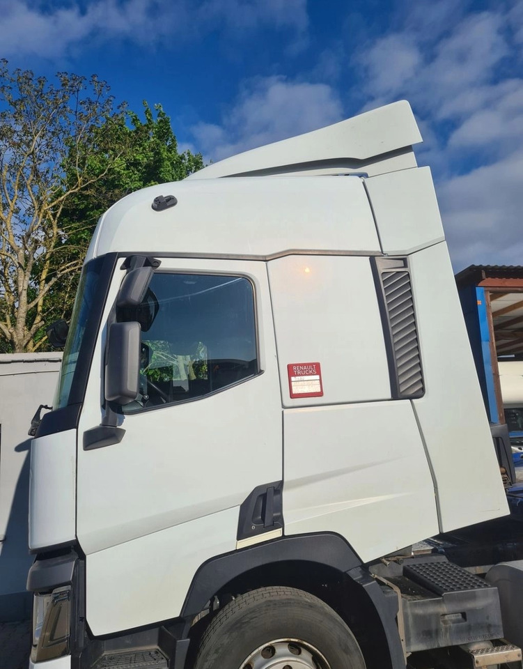 RENAULT KABINA KOMPLETNA RENAULT GAMA T RANGE EURO 6 - Кабина для Грузовиков: фото 2 RENAULT KABINA KOMPLETNA RENAULT GAMA T RANGE EURO 6 - Кабина для Грузовиков: фото 2