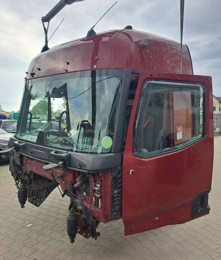 RENAULT KABINA KOMPLETNA RENAULT GAMA T RANGE WYSOKA HIGH - Кабина для Грузовиков: фото 1 RENAULT KABINA KOMPLETNA RENAULT GAMA T RANGE WYSOKA HIGH - Кабина для Грузовиков: фото 1