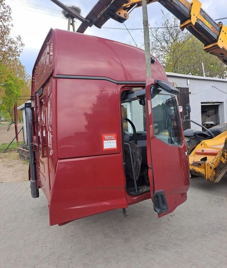 RENAULT KABINA KOMPLETNA RENAULT GAMA T RANGE WYSOKA HIGH - Кабина для Грузовиков: фото 3 RENAULT KABINA KOMPLETNA RENAULT GAMA T RANGE WYSOKA HIGH - Кабина для Грузовиков: фото 3