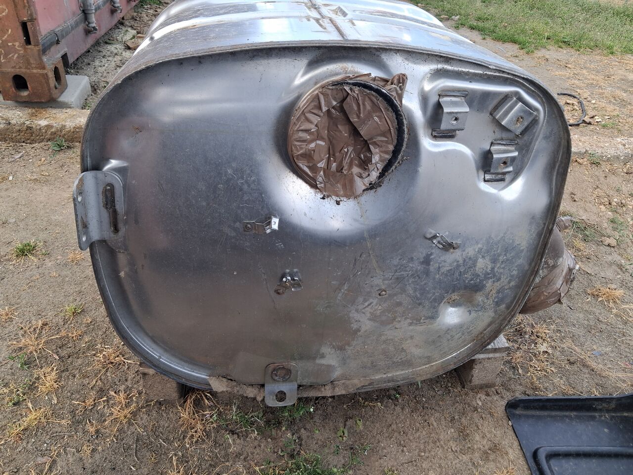 RENAULT KATALIZATOR TŁUMIK DPF FILTR VOLVO FH 4 FM 4 RENAULT GAMA T RANGE. - Катализатор для Грузовиков: фото 3 RENAULT KATALIZATOR TŁUMIK DPF FILTR VOLVO FH 4 FM 4 RENAULT GAMA T RANGE. - Катализатор для Грузовиков: фото 3