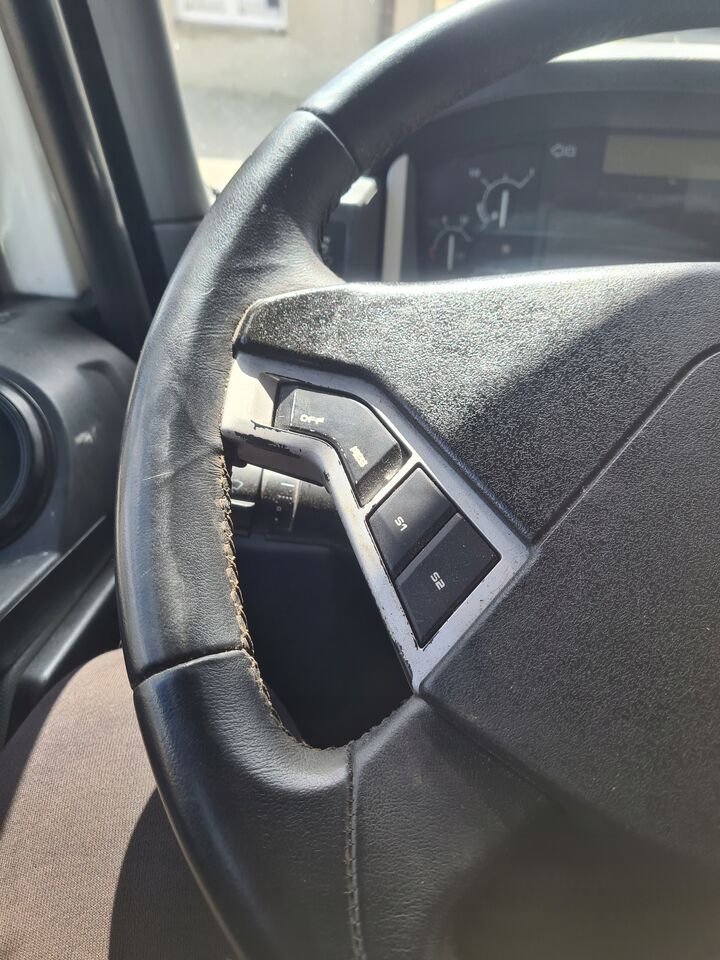 RENAULT KIEROWNICA WIELOFUNKCYJNA KOMPLETNA RENAULT GAMA T C K RANGE - Рулевое колесо для Грузовиков: фото 2 RENAULT KIEROWNICA WIELOFUNKCYJNA KOMPLETNA RENAULT GAMA T C K RANGE - Рулевое колесо для Грузовиков: фото 2