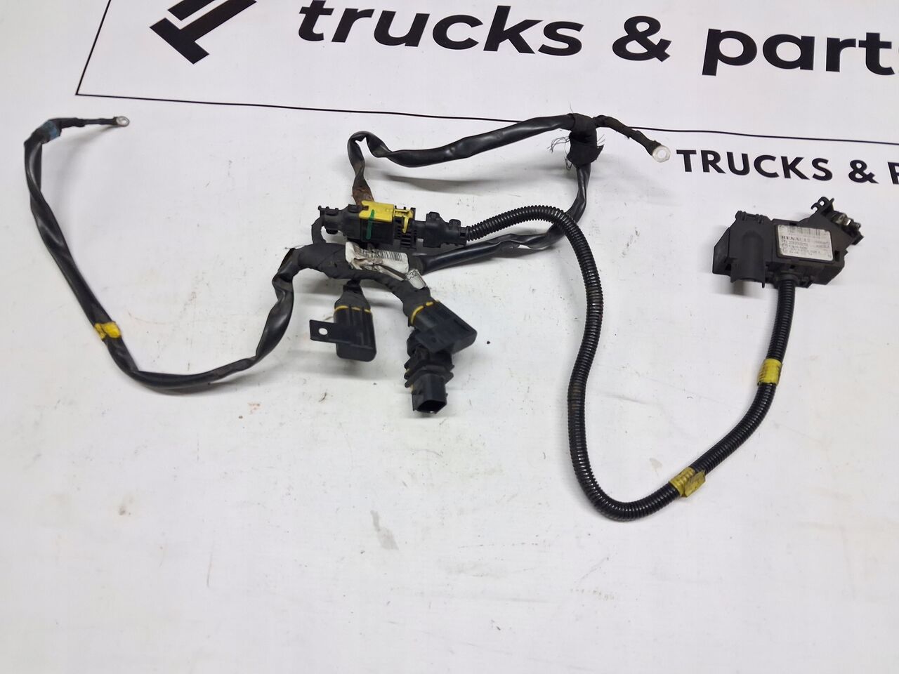 RENAULT KLEMA SENSOR CZUJNIK AKUMULATORA Z WIĄZKA RENAULT GAMA RANGE T - Электрическая система для Грузовиков: фото 2 RENAULT KLEMA SENSOR CZUJNIK AKUMULATORA Z WIĄZKA RENAULT GAMA RANGE T - Электрическая система для Грузовиков: фото 2