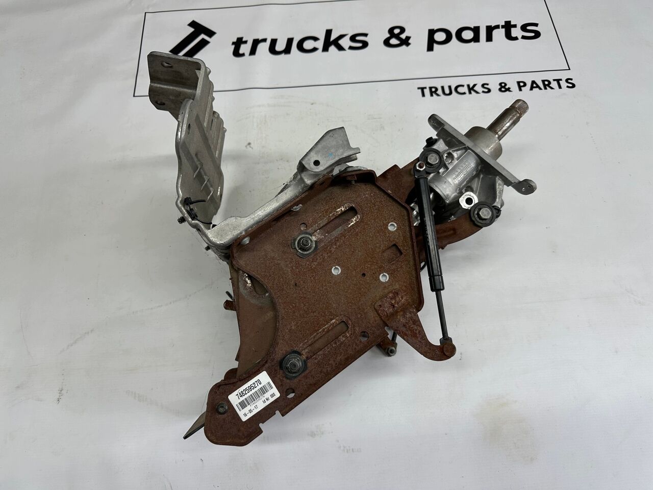 RENAULT MECHANIZM REGULACJI KIEROWNICY RENAULT GAMA RANGE T - Кабина и интерьер для Грузовиков: фото 2 RENAULT MECHANIZM REGULACJI KIEROWNICY RENAULT GAMA RANGE T - Кабина и интерьер для Грузовиков: фото 2