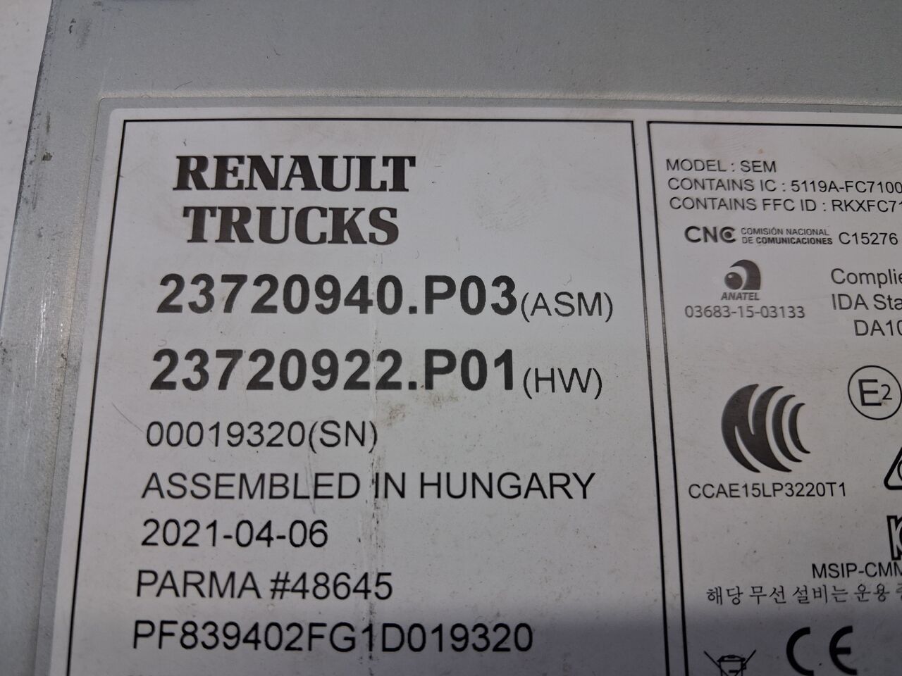 RENAULT MODUŁ STEROWNIK SEM RADIA RENAULT GAMA T 2021 - Кабина и интерьер для Грузовиков: фото 4 RENAULT MODUŁ STEROWNIK SEM RADIA RENAULT GAMA T 2021 - Кабина и интерьер для Грузовиков: фото 4