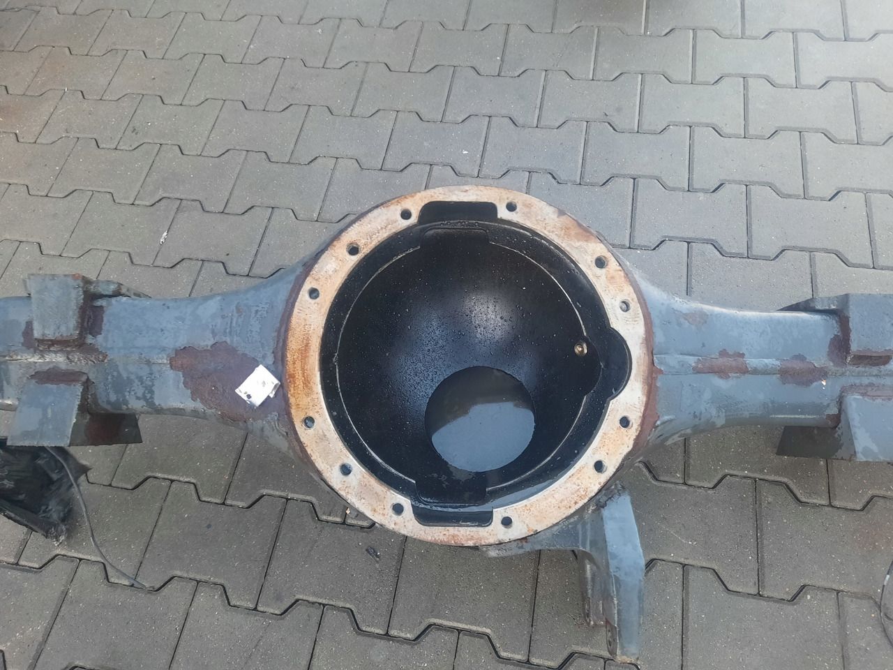 RENAULT OBUDOWA MOSTU POCHWA RENAULT MIDLUM GAMA D R19.5 - Ось и запчасти для Грузовиков: фото 4 RENAULT OBUDOWA MOSTU POCHWA RENAULT MIDLUM GAMA D R19.5 - Ось и запчасти для Грузовиков: фото 4