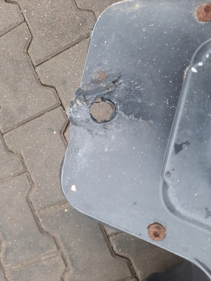 RENAULT SCHOWEK POD KABINĘ LEWY RENAULT GAMA T RANGE - Кузов и экстерьер для Грузовиков: фото 3 RENAULT SCHOWEK POD KABINĘ LEWY RENAULT GAMA T RANGE - Кузов и экстерьер для Грузовиков: фото 3