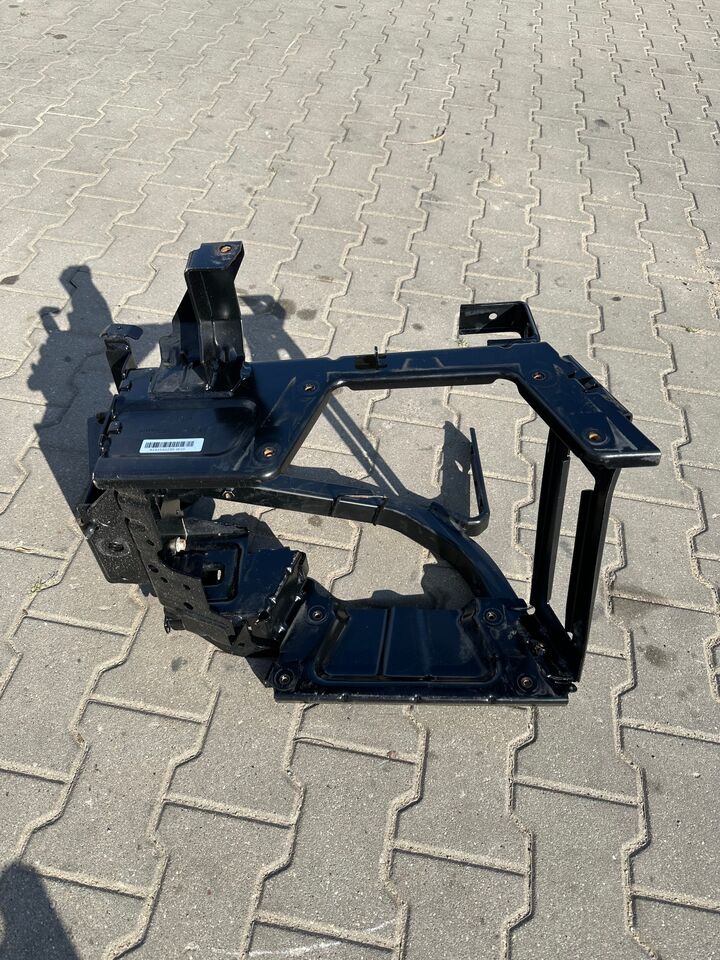 RENAULT STELAŻ STOPNICY STOPNIA LEWY RENAULT GAMA T RANGE - Боковая подножка для Грузовиков: фото 3 RENAULT STELAŻ STOPNICY STOPNIA LEWY RENAULT GAMA T RANGE - Боковая подножка для Грузовиков: фото 3