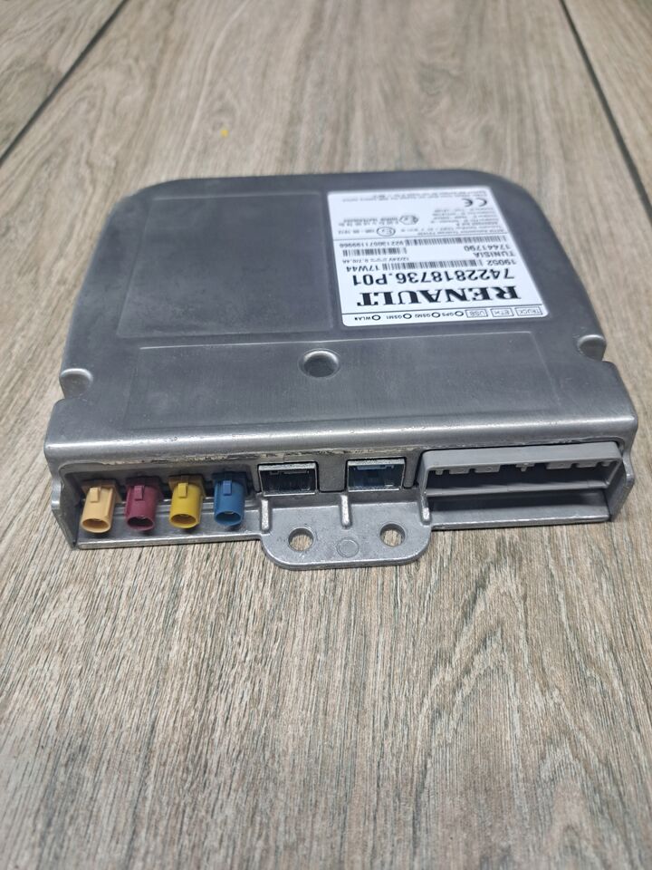 RENAULT STEROWNIK MODUŁ GPS GSM DYNAFLET RENAULT GAMA T RANGE - Блок управления для Грузовиков: фото 2 RENAULT STEROWNIK MODUŁ GPS GSM DYNAFLET RENAULT GAMA T RANGE - Блок управления для Грузовиков: фото 2