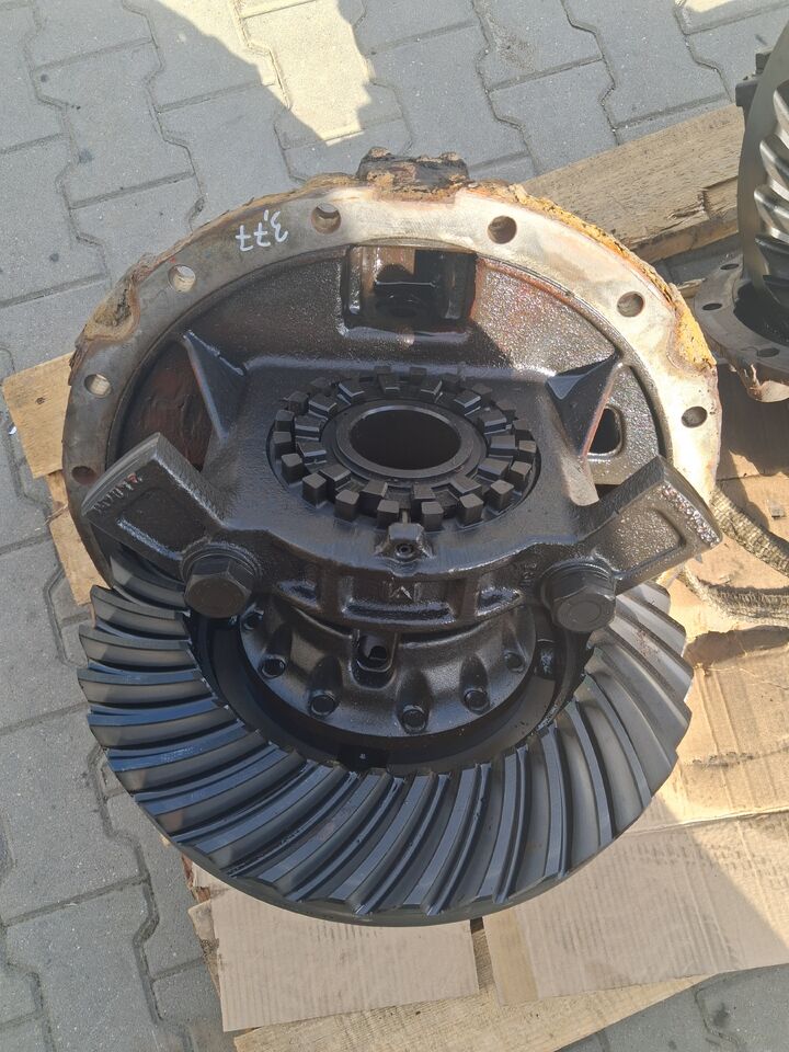 RENAULT WKŁAD MOSTU DYFER GŁÓWKA RENAULT MIDLUM DXI VOLVO FL FE 3,77 34/9 R22.5 - Дифференциал для Грузовиков: фото 4 RENAULT WKŁAD MOSTU DYFER GŁÓWKA RENAULT MIDLUM DXI VOLVO FL FE 3,77 34/9 R22.5 - Дифференциал для Грузовиков: фото 4