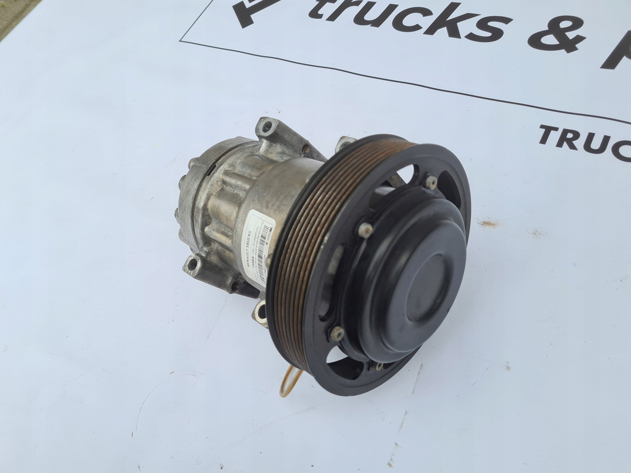 SANDEN SPRĘŻARKA KLIMATYZACJI KLIMY RENAULT GAMA T EVO VOLVO FH 4 FM 4 FH 5 FM 5 - Компрессор кондиционера для Грузовиков: фото 3 SANDEN SPRĘŻARKA KLIMATYZACJI KLIMY RENAULT GAMA T EVO VOLVO FH 4 FM 4 FH 5 FM 5 - Компрессор кондиционера для Грузовиков: фото 3