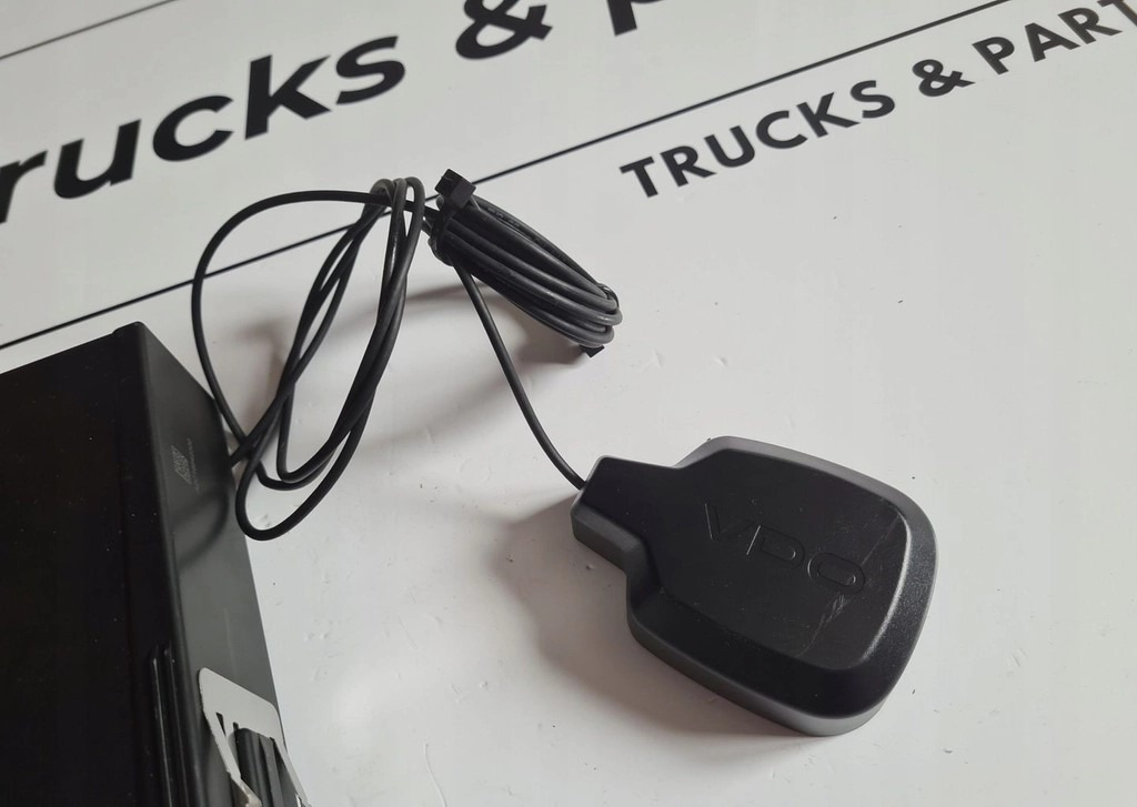 VDO 12V/24V R4.1 2024 ROK 2 GENERACJI - Тахограф: фото 3 VDO 12V/24V R4.1 2024 ROK 2 GENERACJI - Тахограф: фото 3