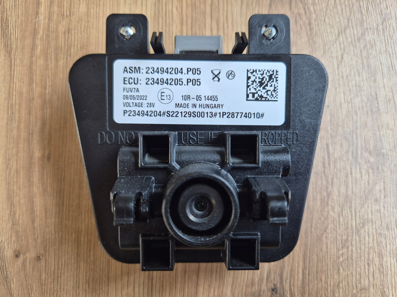 VOLVO KAMERA PASA RUCHU PRZEDNIA RADAR RENAULT GAMA T C K D VOLVO FH 4 FM 4 FH 5 - Сенсор для Грузовиков: фото 1 VOLVO KAMERA PASA RUCHU PRZEDNIA RADAR RENAULT GAMA T C K D VOLVO FH 4 FM 4 FH 5 - Сенсор для Грузовиков: фото 1