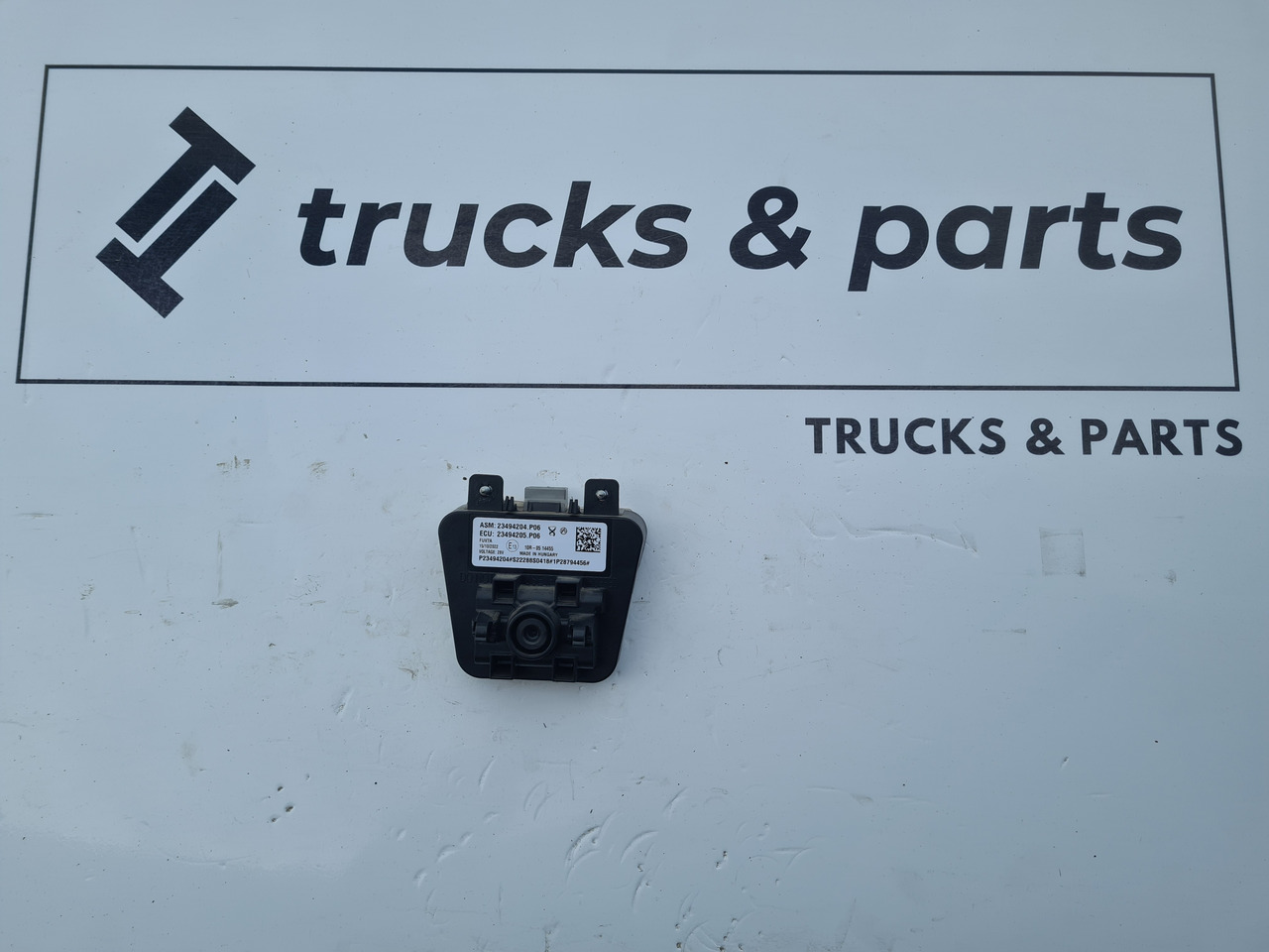 VOLVO KAMERA PASA RUCHU PRZEDNIA RADAR RENAULT GAMA T C K D VOLVO FH 4 FM 4 FH 5 - Сенсор: фото 1 VOLVO KAMERA PASA RUCHU PRZEDNIA RADAR RENAULT GAMA T C K D VOLVO FH 4 FM 4 FH 5 - Сенсор: фото 1