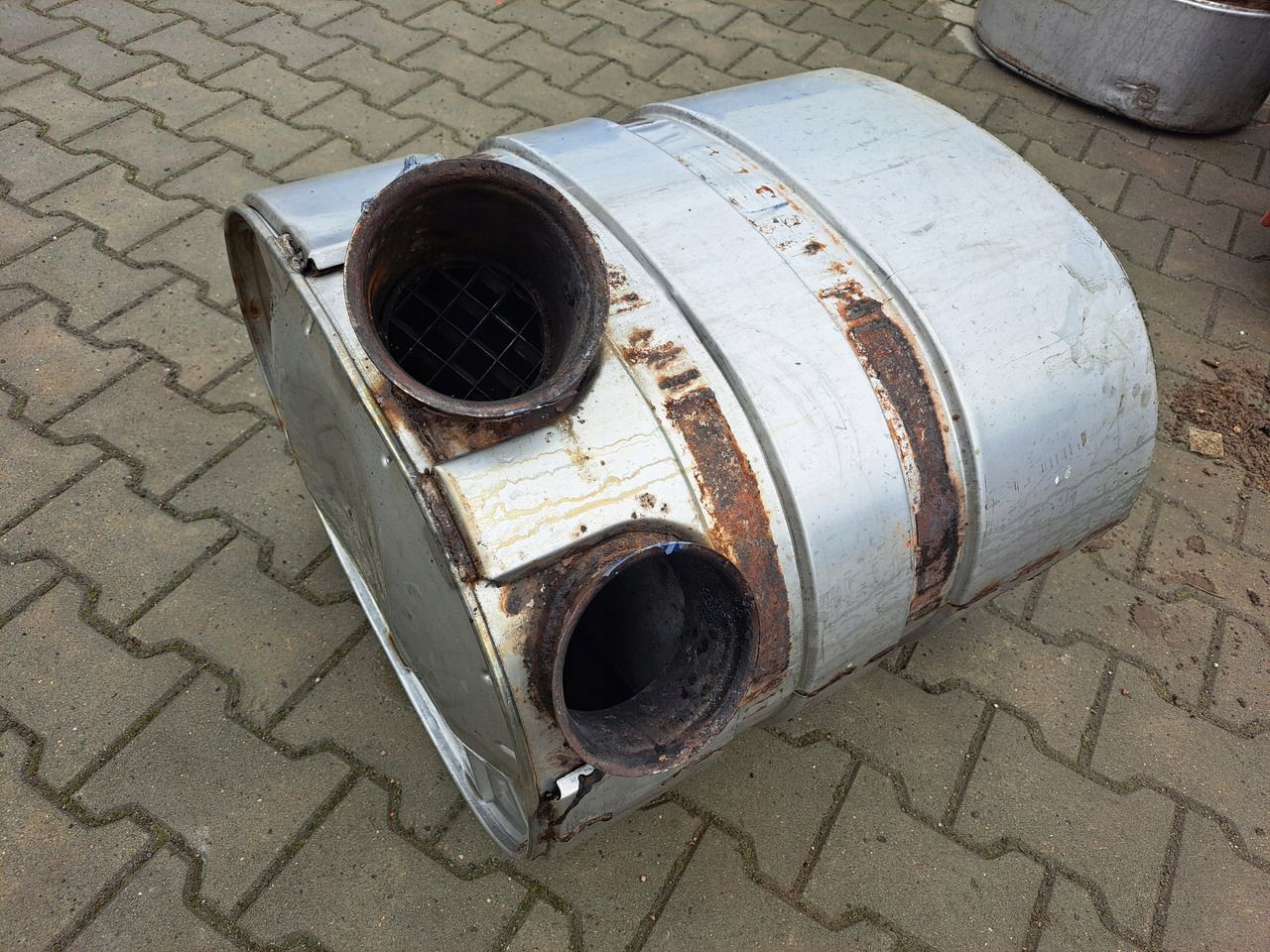 VOLVO KATALIZATOR TŁUMIK DPF FILTR RENAULT PREMIUM KERAX LANDER DXI VOLVO FH FM - Катализатор для Грузовиков: фото 1 VOLVO KATALIZATOR TŁUMIK DPF FILTR RENAULT PREMIUM KERAX LANDER DXI VOLVO FH FM - Катализатор для Грузовиков: фото 1