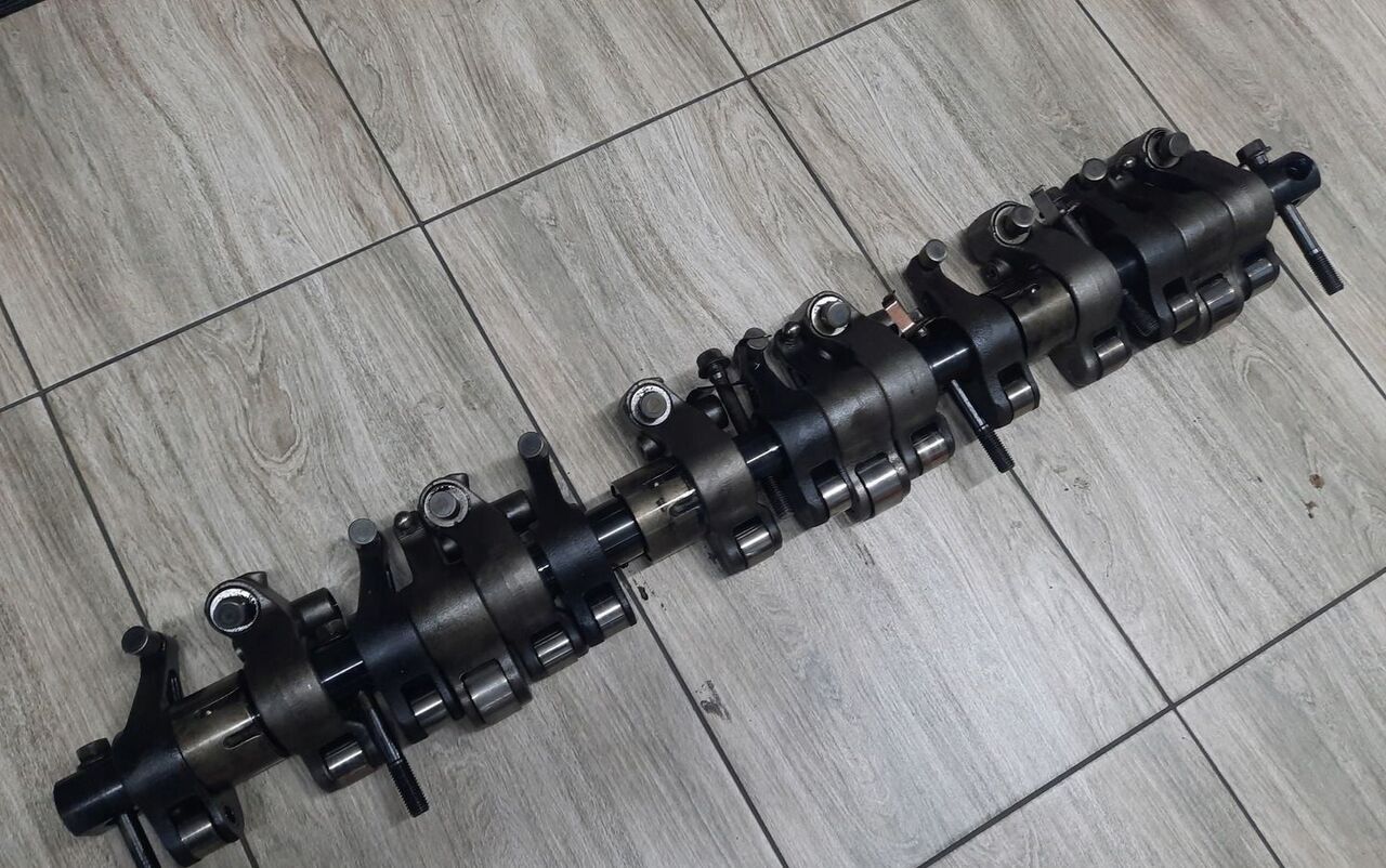 VOLVO KLAWIATURA ROZRZĄDU RENAULT GAMA T RANGE DTI 11 430 460 VOLVO FM 4 FMX D11K - Двигатель и запчасти для Грузовиков: фото 1 VOLVO KLAWIATURA ROZRZĄDU RENAULT GAMA T RANGE DTI 11 430 460 VOLVO FM 4 FMX D11K - Двигатель и запчасти для Грузовиков: фото 1