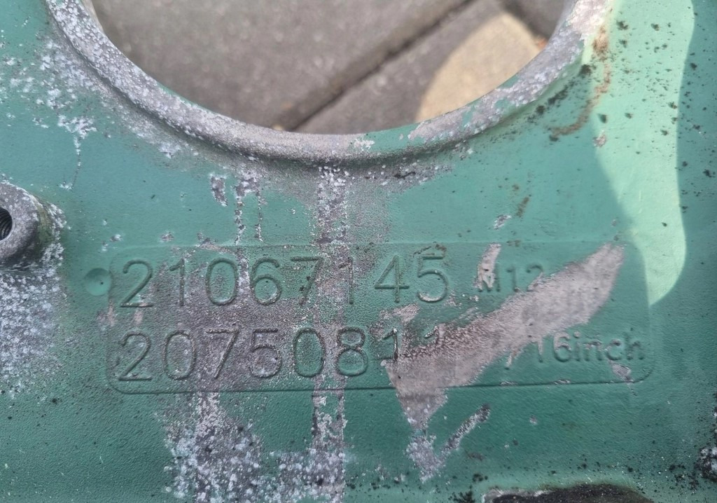 VOLVO OBUDOWA ROZRZĄDU SPRZĘGŁA VOLVO FH 16 D16E EURO 5 - Двигатель и запчасти для Грузовиков: фото 3 VOLVO OBUDOWA ROZRZĄDU SPRZĘGŁA VOLVO FH 16 D16E EURO 5 - Двигатель и запчасти для Грузовиков: фото 3