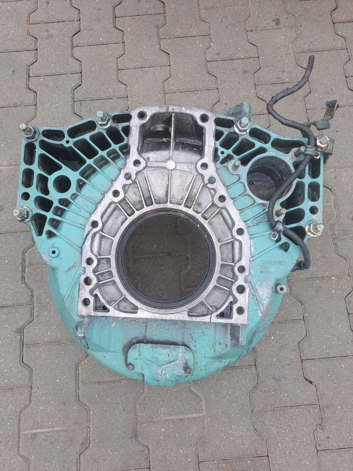 VOLVO OBUDOWA SPRZĘGŁA KOŁA ZAMACHOWEGO VOLVO FM FH D12D RENAULT MAGNUM DXI 12 - Двигатель и запчасти для Грузовиков: фото 5 VOLVO OBUDOWA SPRZĘGŁA KOŁA ZAMACHOWEGO VOLVO FM FH D12D RENAULT MAGNUM DXI 12 - Двигатель и запчасти для Грузовиков: фото 5