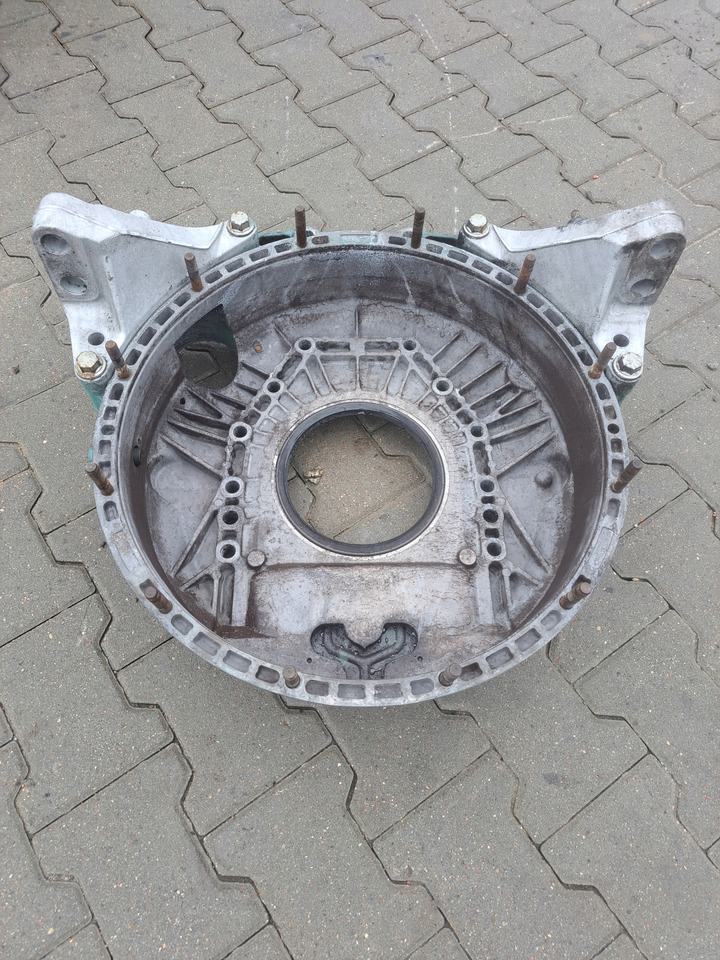 VOLVO OBUDOWA SPRZĘGŁA KOŁA ZAMACHOWEGO VOLVO FM FH D12D RENAULT MAGNUM DXI 12 - Двигатель и запчасти для Грузовиков: фото 3 VOLVO OBUDOWA SPRZĘGŁA KOŁA ZAMACHOWEGO VOLVO FM FH D12D RENAULT MAGNUM DXI 12 - Двигатель и запчасти для Грузовиков: фото 3